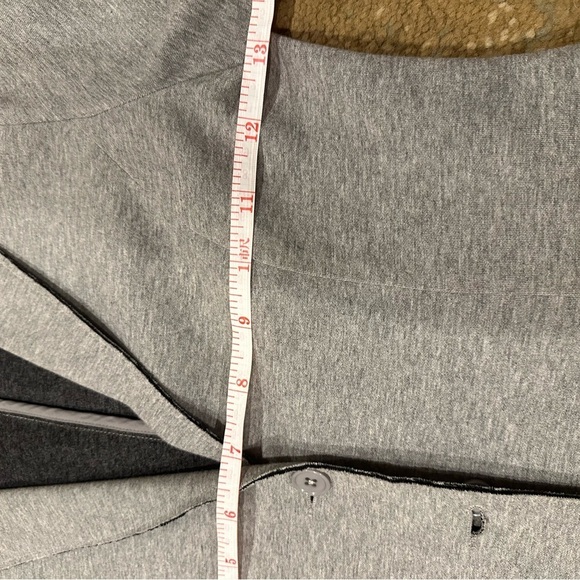 Oui deconstructed gray blazer size 6 mint condition with unfinished seems- EUC! - Picture 7 of 16